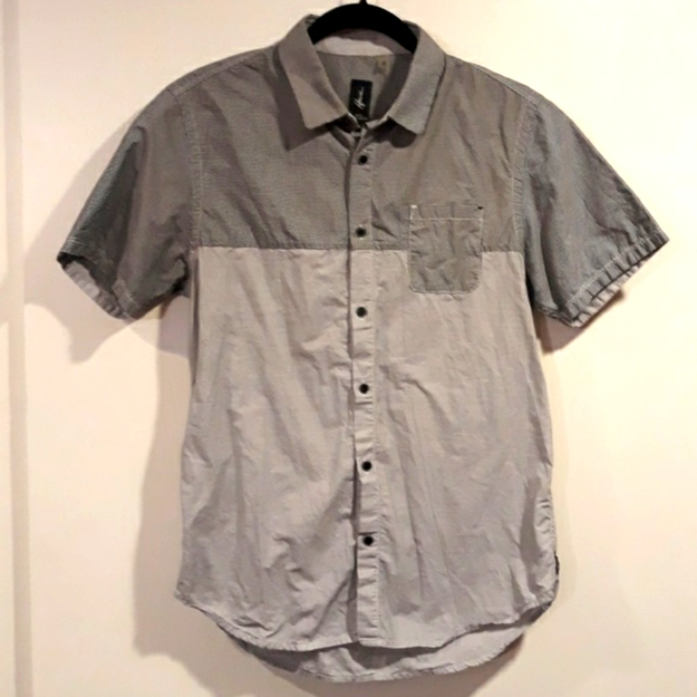 Howe short sleeve button down